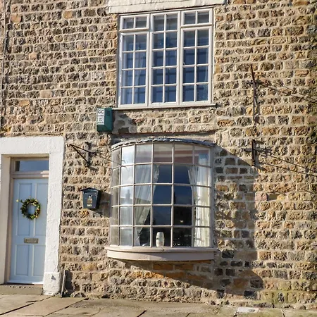 Holiday home 8 Market Place *